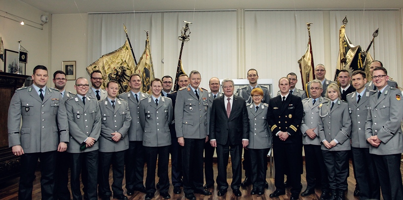 Der Bundespräsident zu Gast im Wachbataillon BMVg